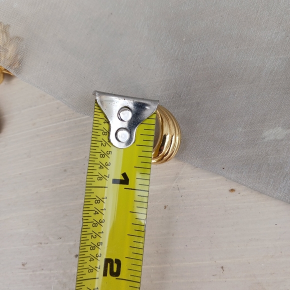 Vintage Monet Gold Tone Stud Hoop Earrings, Stripe Texture Design, Signed - Picture 6 of 6